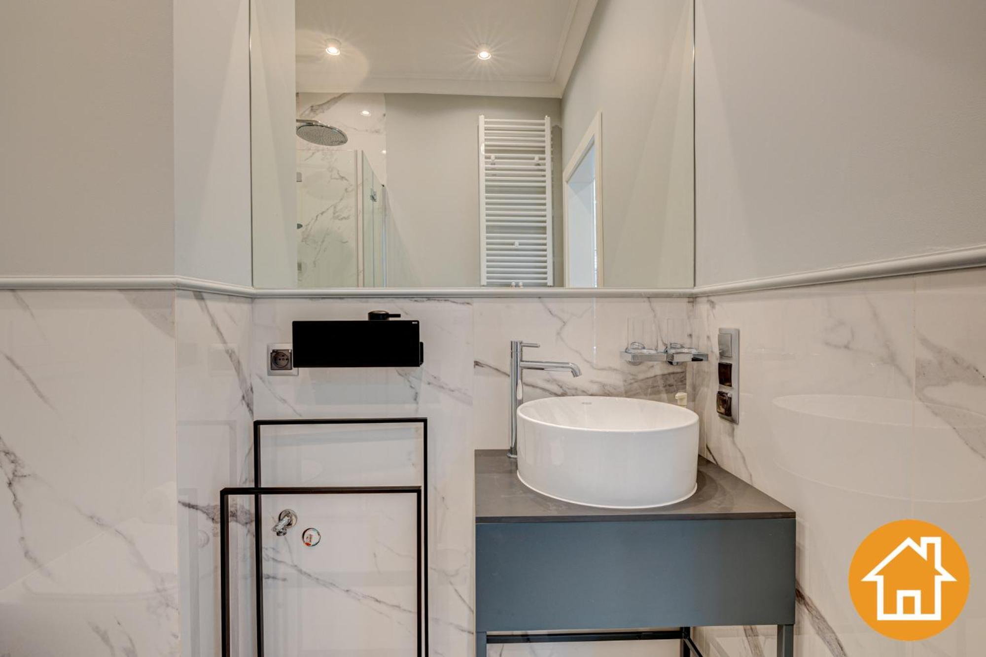 Apartment 44 - Visitopl *
